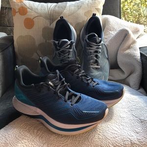 Bundle Saucony Men’s running shoes